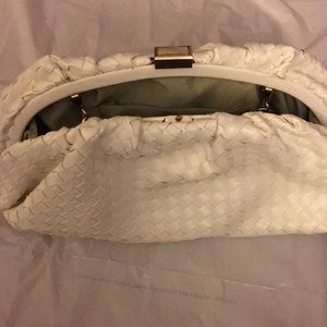 small stitch leather purse